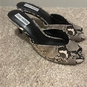 Steve Madden Black and Cream Snake Print Heels